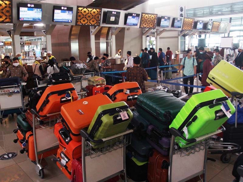 Penerbangan Umrah Perdana Di Masa Pandemi