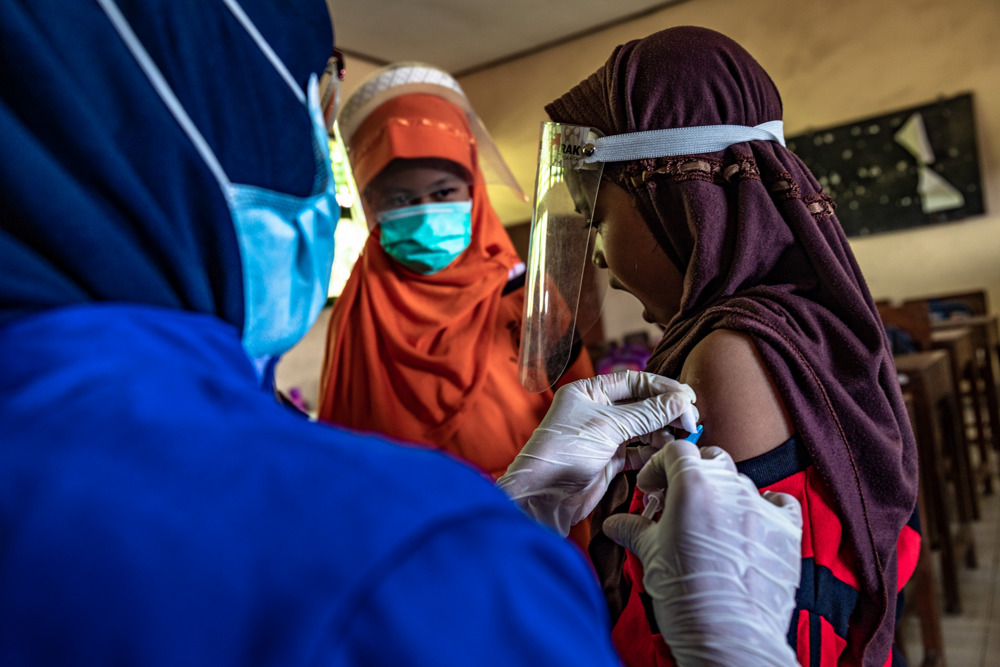 Vaksinasi Difteri dan Tetanus Bagi Siswa SD 