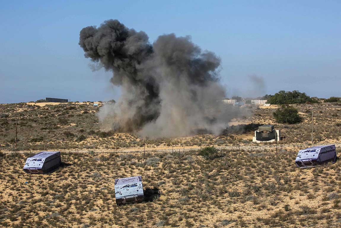 Latihan Militer Peringati Konflik dengan Israel