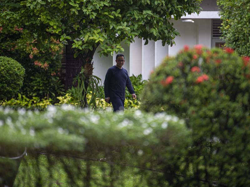 Isolasi Mandiri Gubernur Anies Baswedan