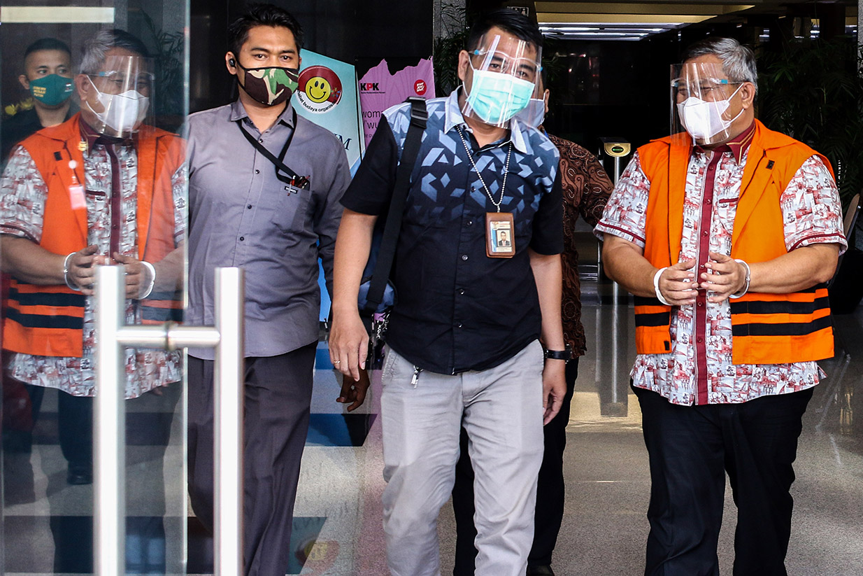 Pemeriksaan Bupati Nonaktif Labuhanbatu Utara