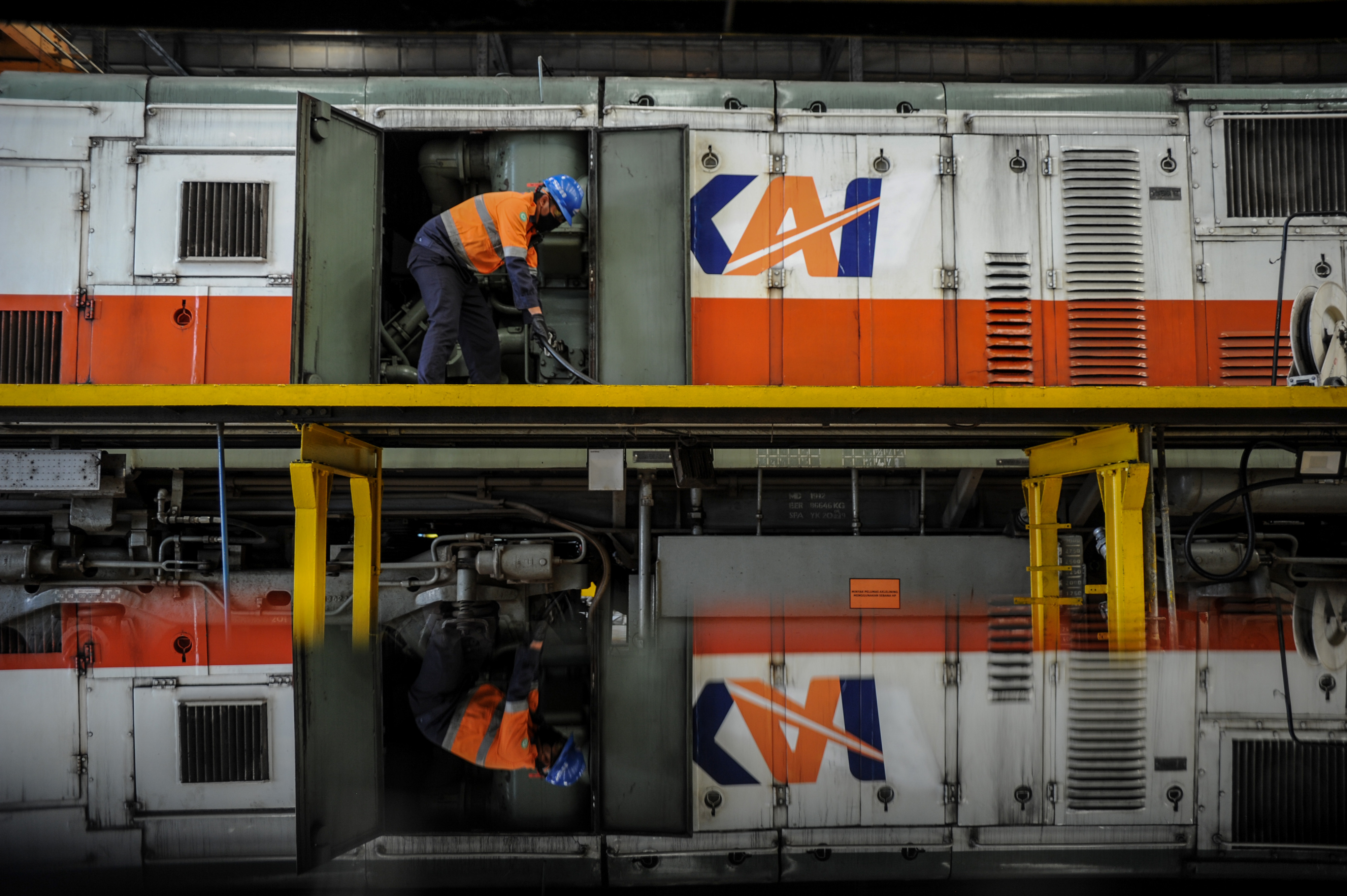 Persiapan  Lokomotif Jelang Nataru