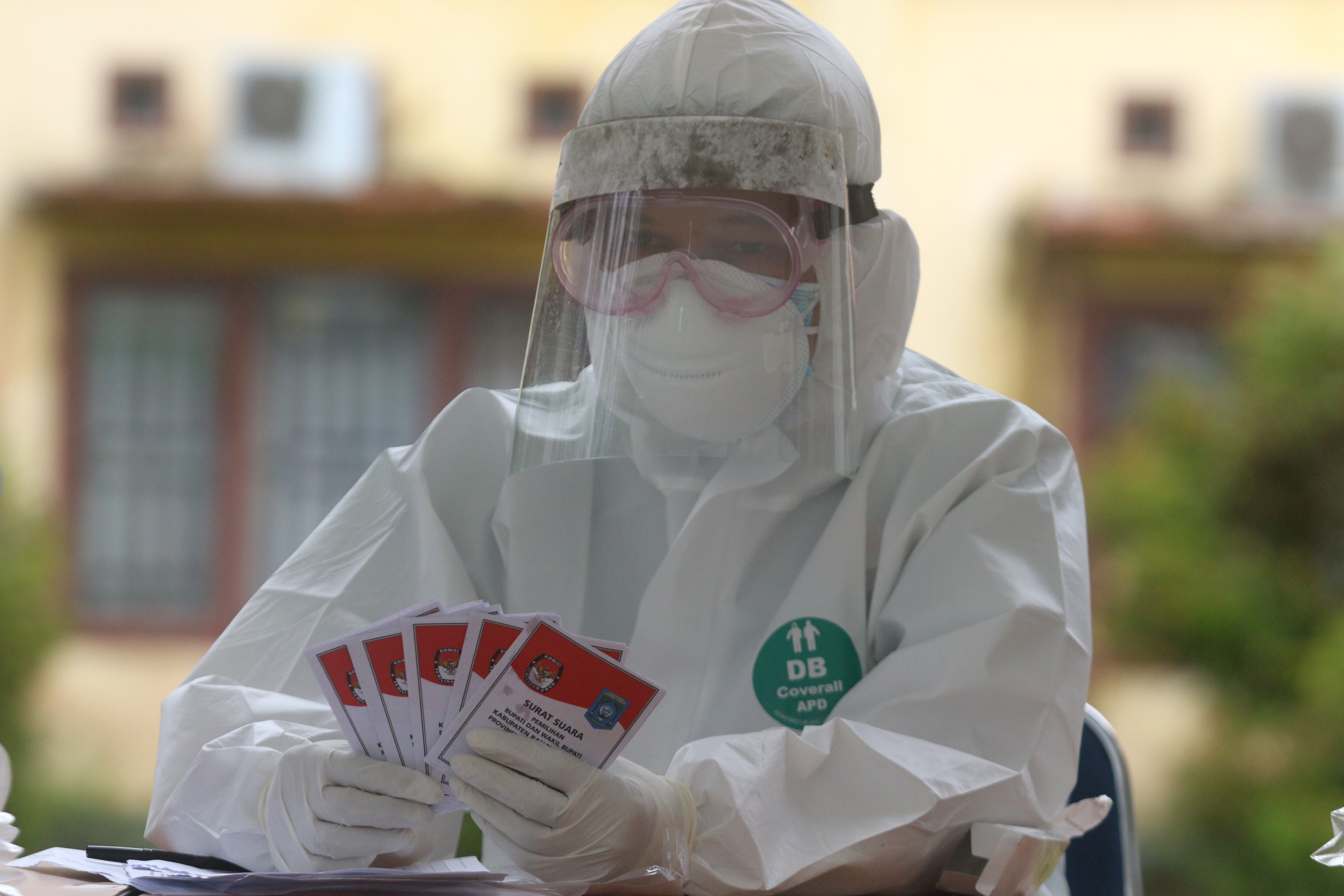 Pasien Covid-19 Gunakan Hak Pilih