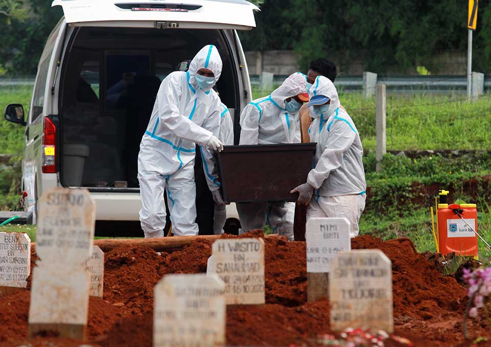 Pemakaman Ketua KPU Tangsel