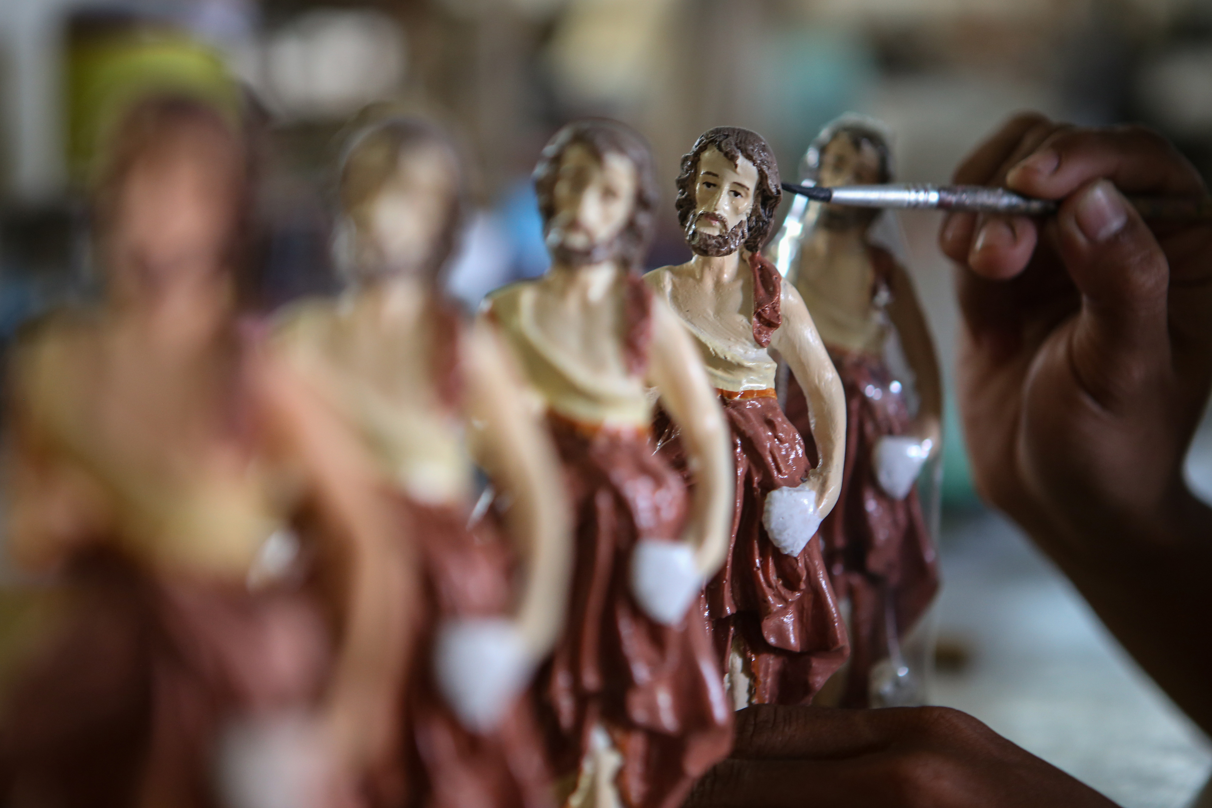 Permintaan Patung Rohani Meningkat