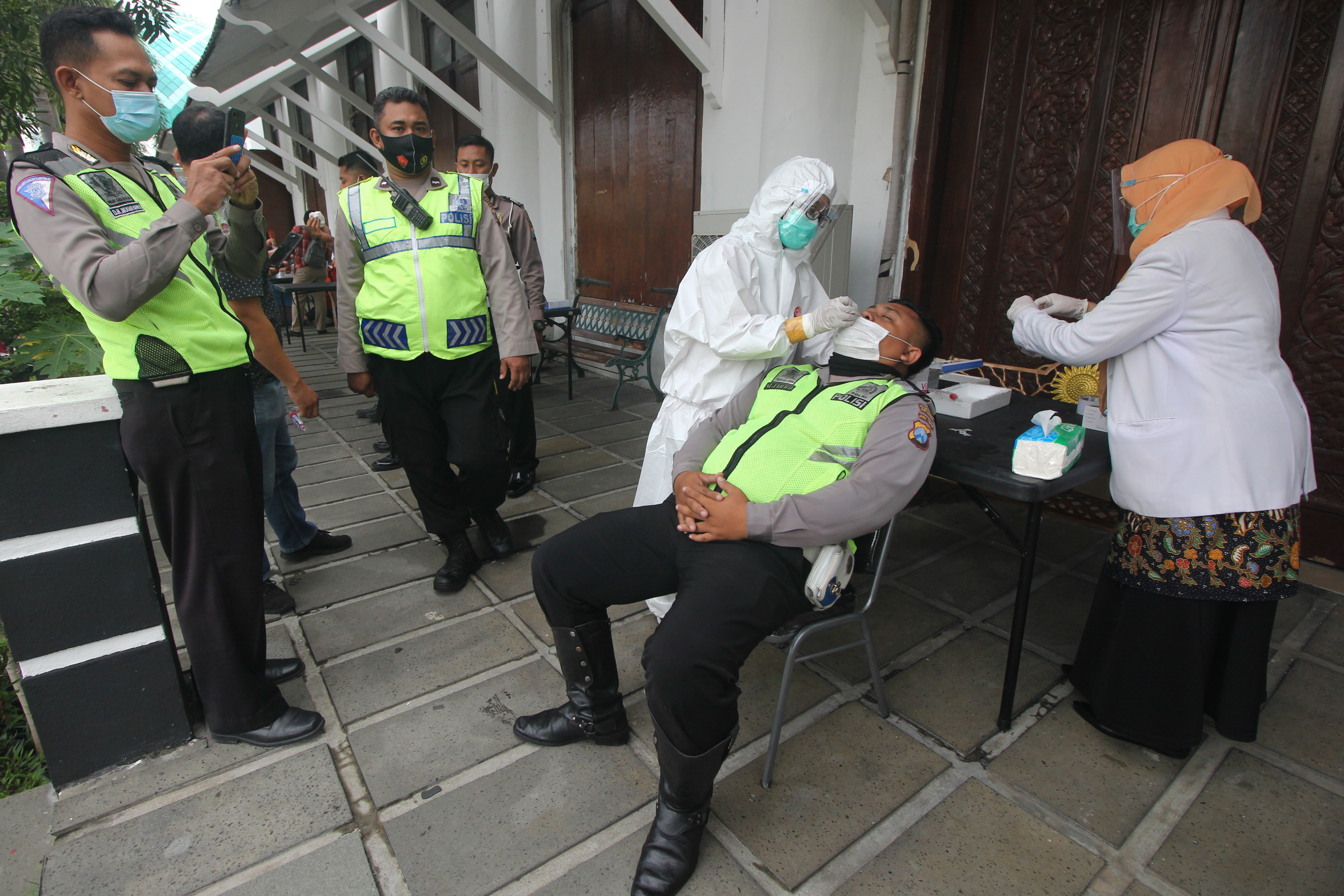 Tes Usap Kepada Petugas Pengamanan Pilkada