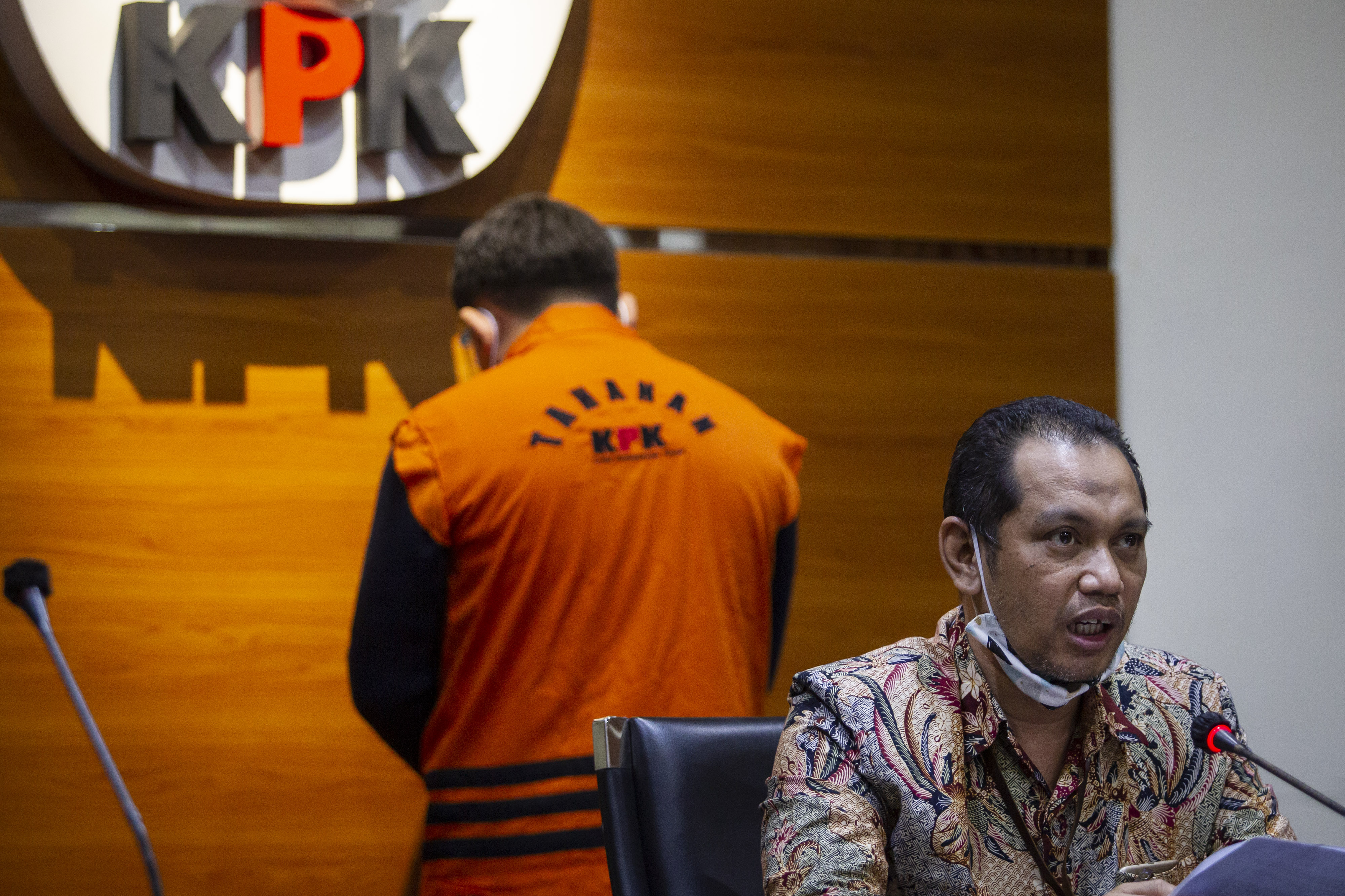 Penahanan Tersangka Sutikno