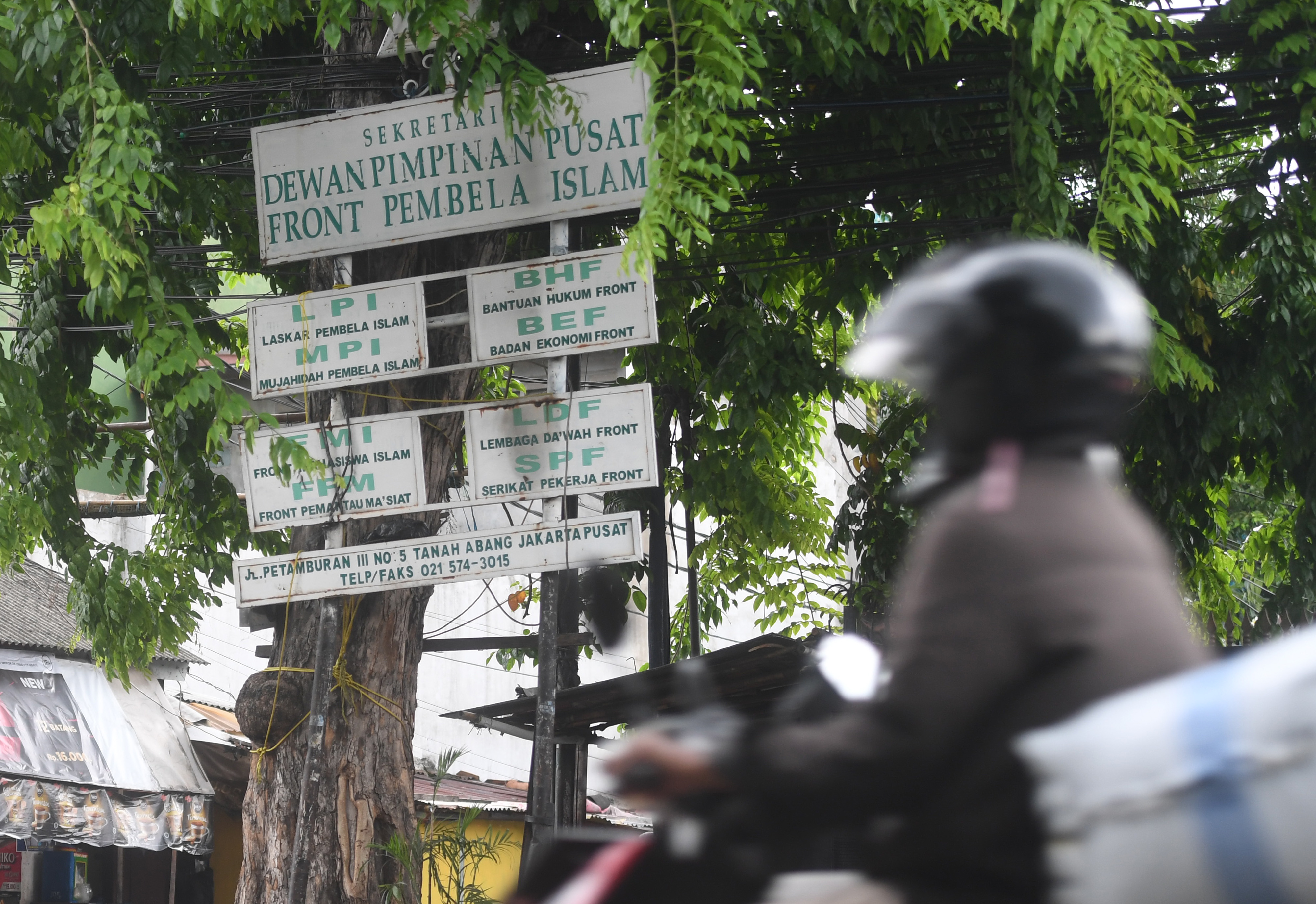 Pemerintah Bubarkan FPI