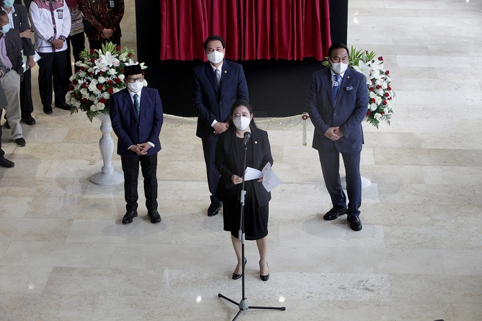 Pembukaan Pameran Foto Parlemen New Normal