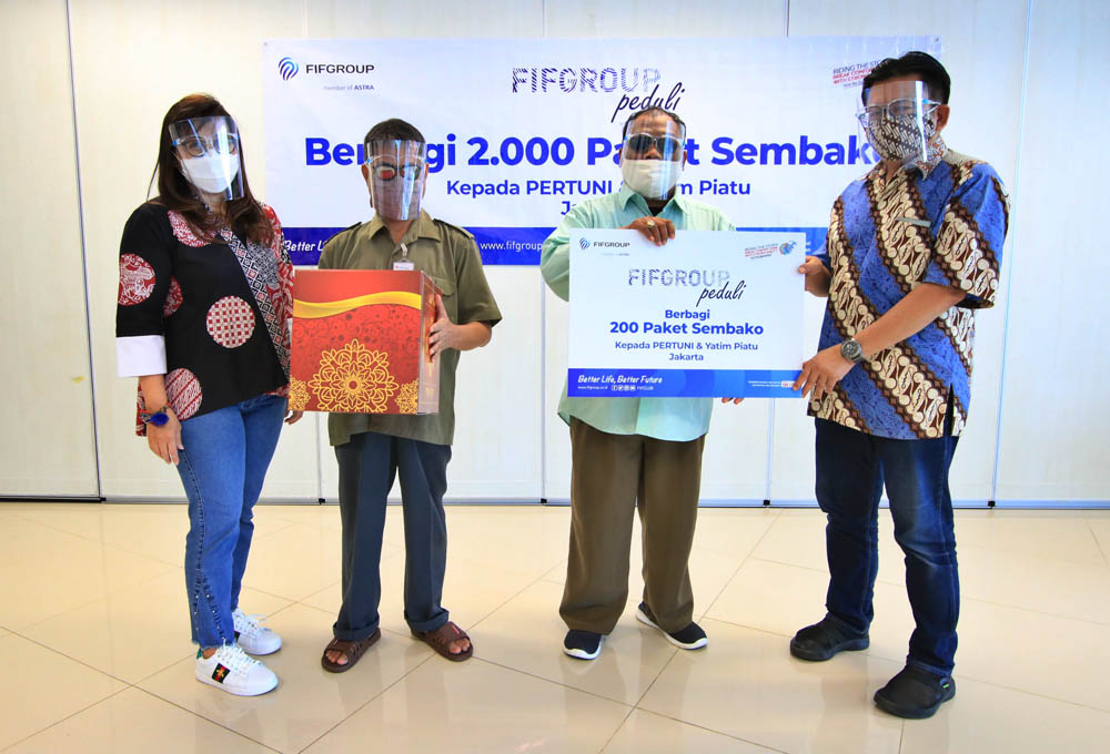 Bantuan Penyandang Disabilitas dan Yatim Piatu Terdampak Covid-19