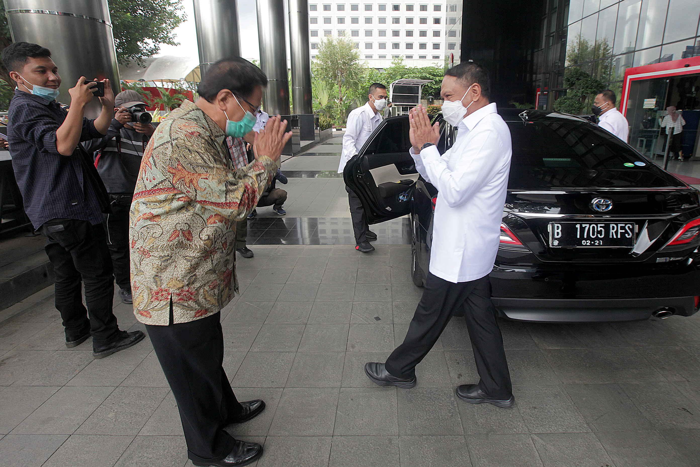 Penyerahan Sertifikat Monumen Nasional ke Sekretariat Negara