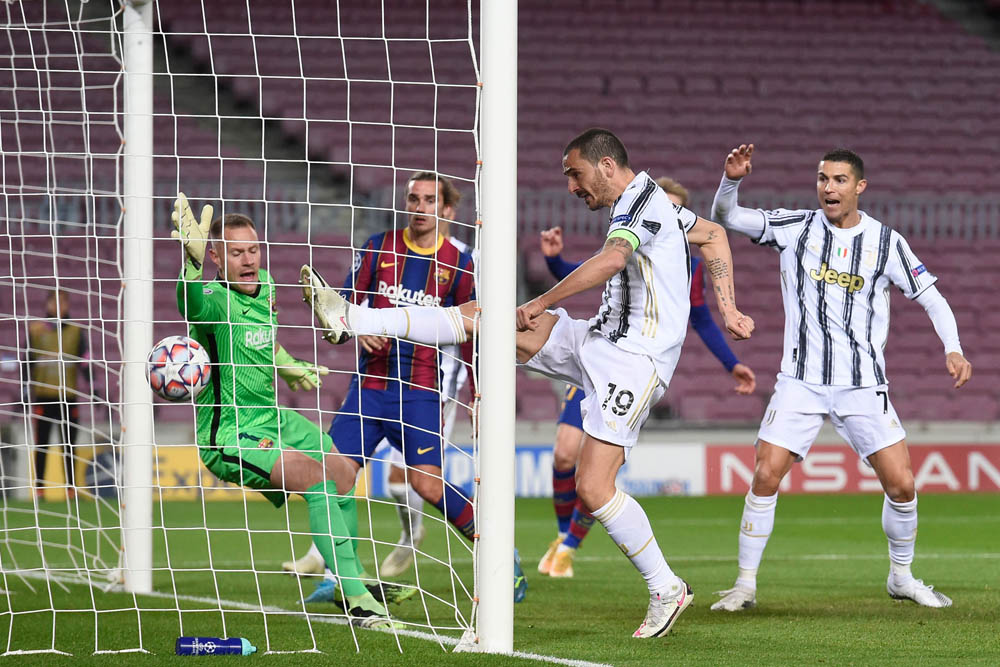 Juventus Permalukan Tuan Rumah Barcelona 3-0