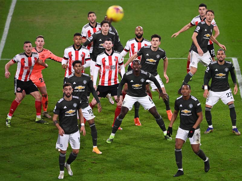 Blunder Henderson Selamatkan Setan Merah