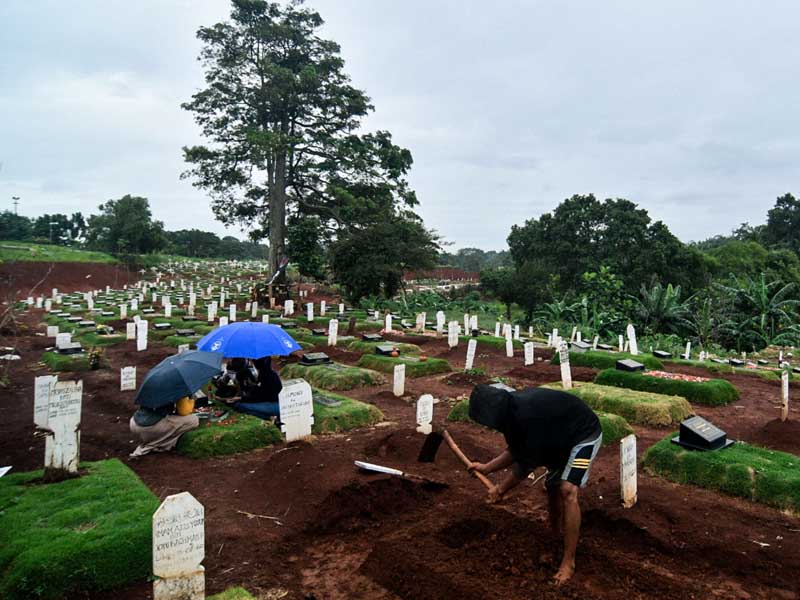 Makam Korban Covid-19 Pondok Rangon Penuh
