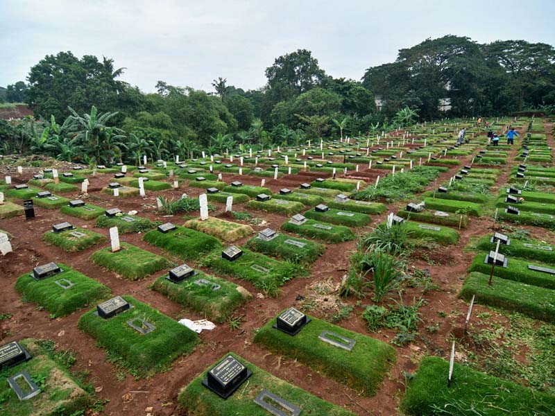 Makam Korban Covid-19 Pondok Rangon Penuh