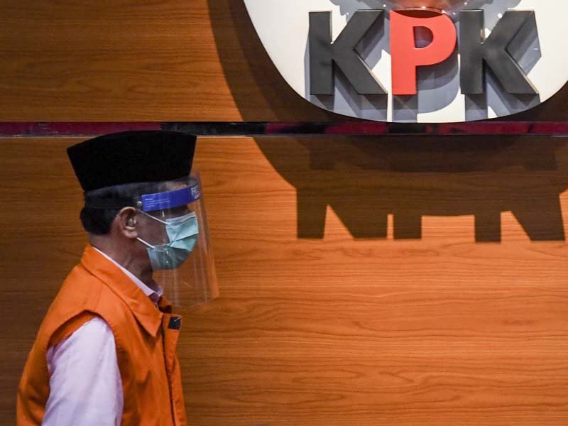 KPK Tahan Mantan Anggota BPK Rizal Djalil