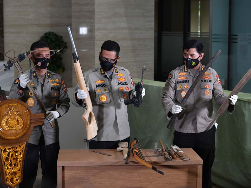 Rilis Barang Bukti Teroris