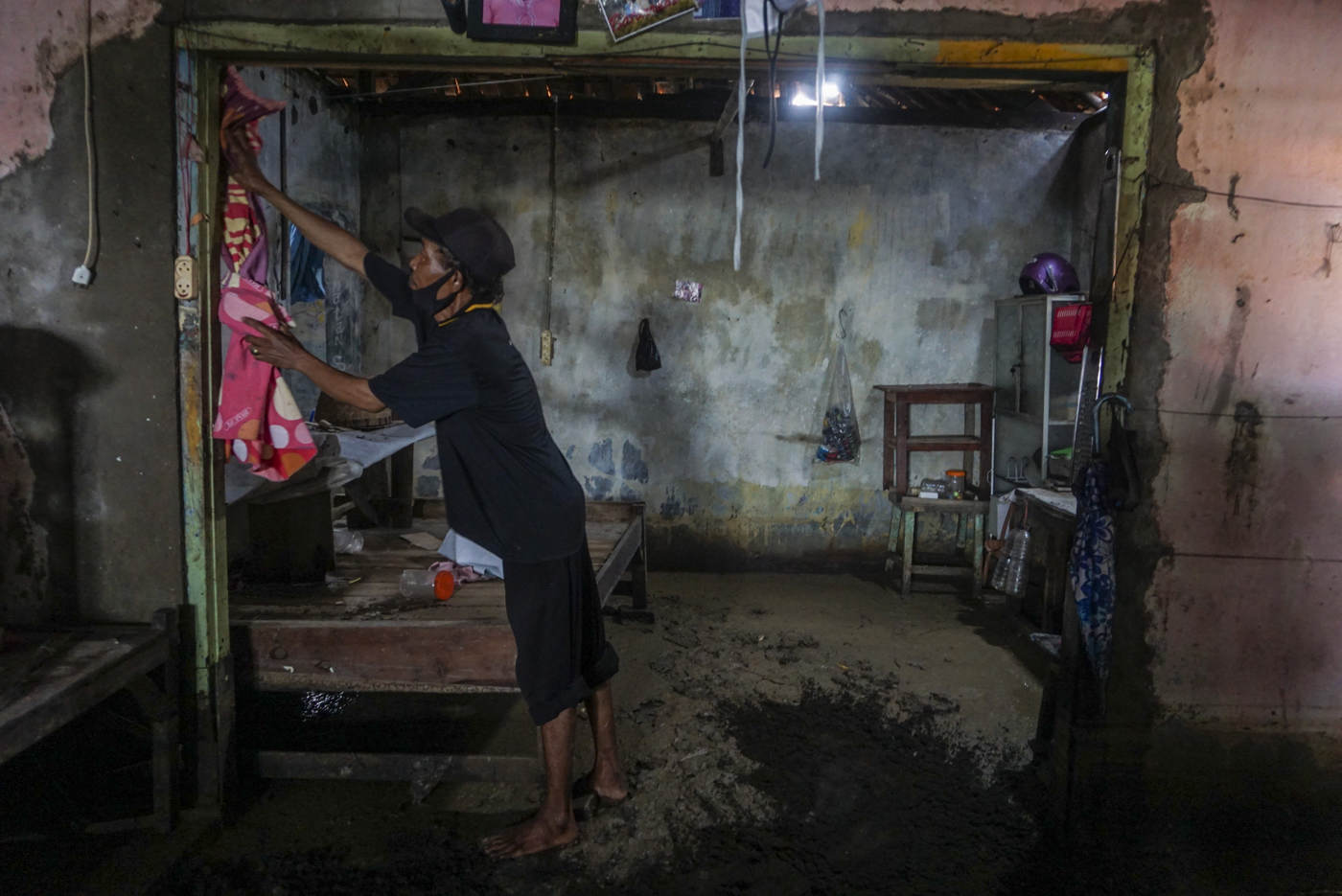 Abrasi Pantai Merusak Rumah Warga di NTB