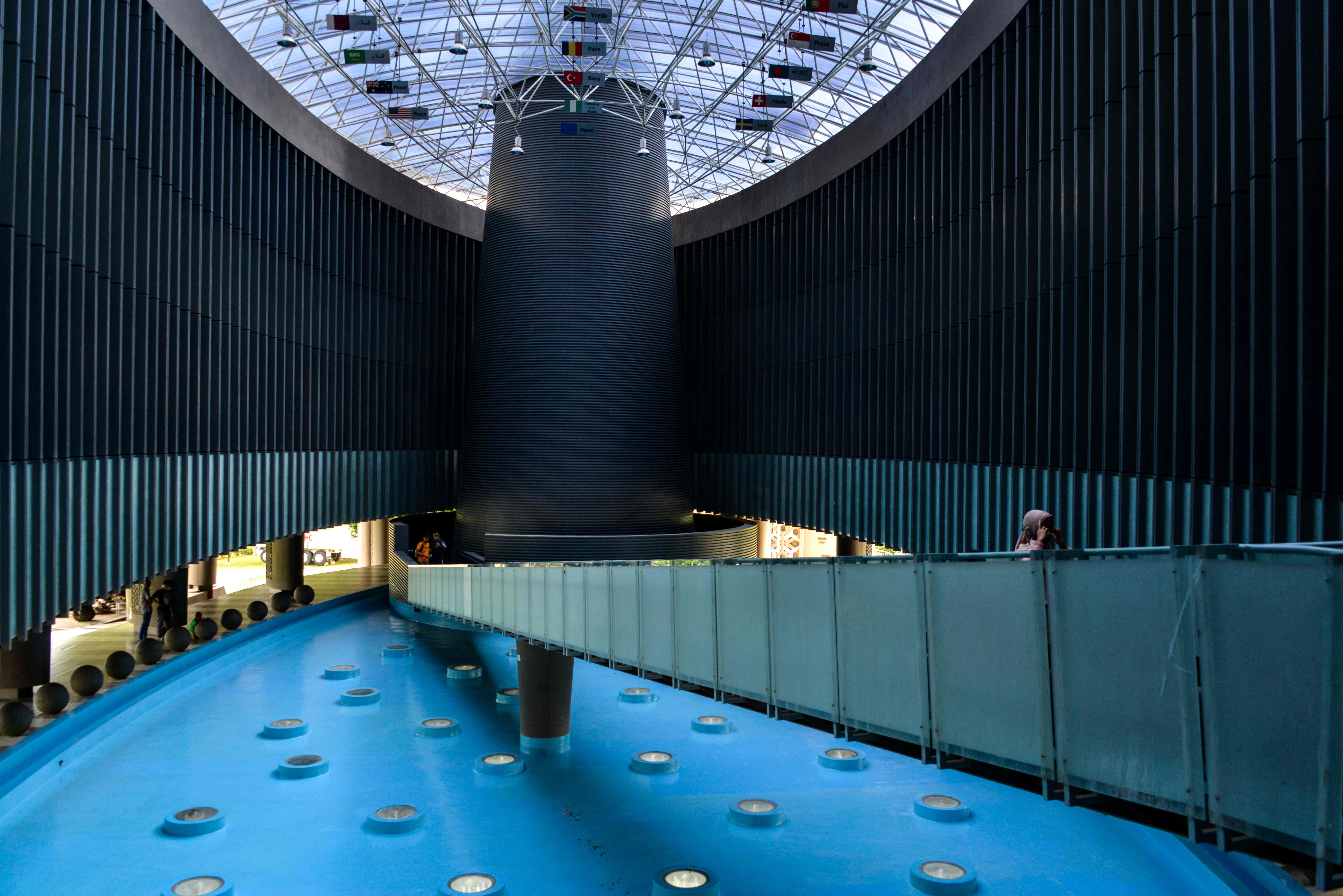 Penerapan Protokol Kesehatan di Museum Tsunami Aceh 