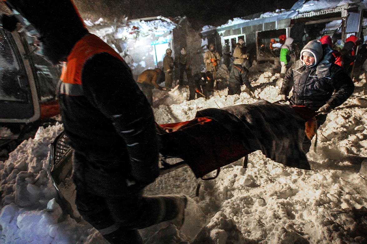 Longsor Salju di Kota Talnakh, Rusia