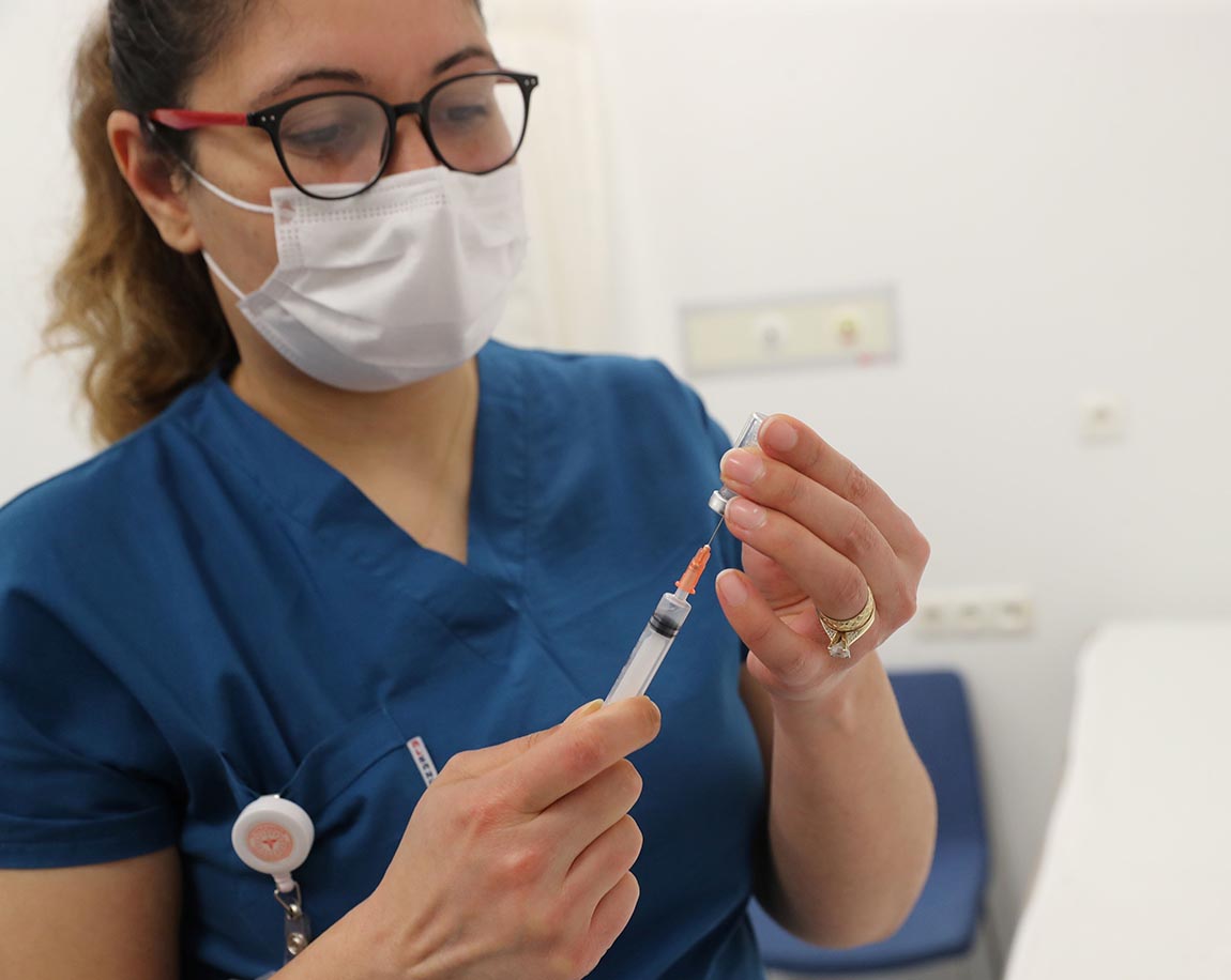 Presiden Turki Erdogan disuntik Vaksin Covid-19