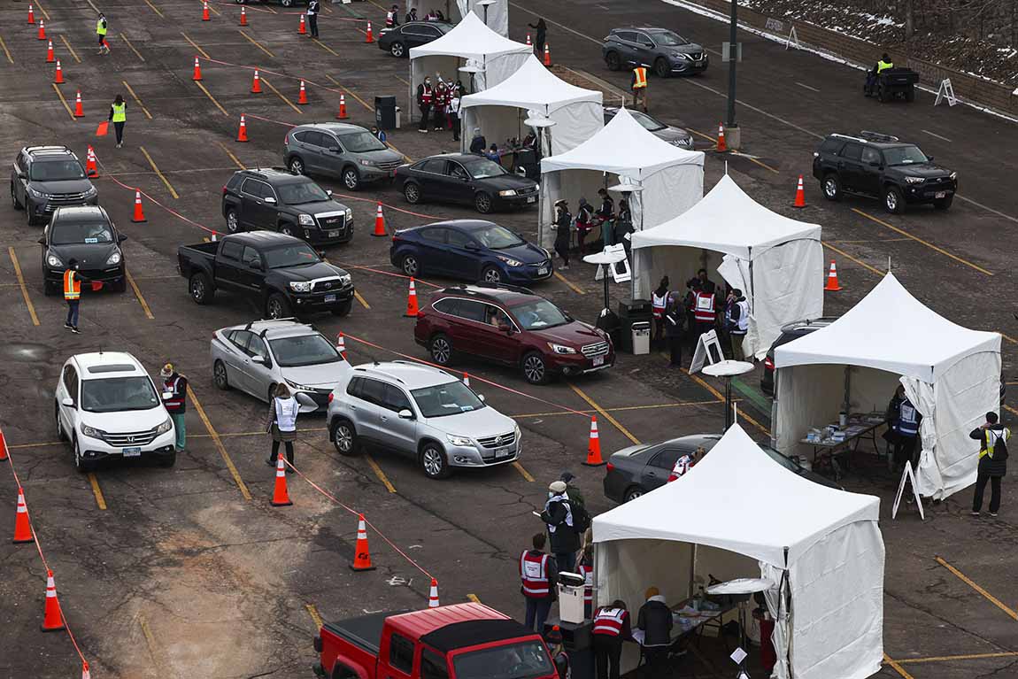 Vaksinasi Covid-19 Drive Thru