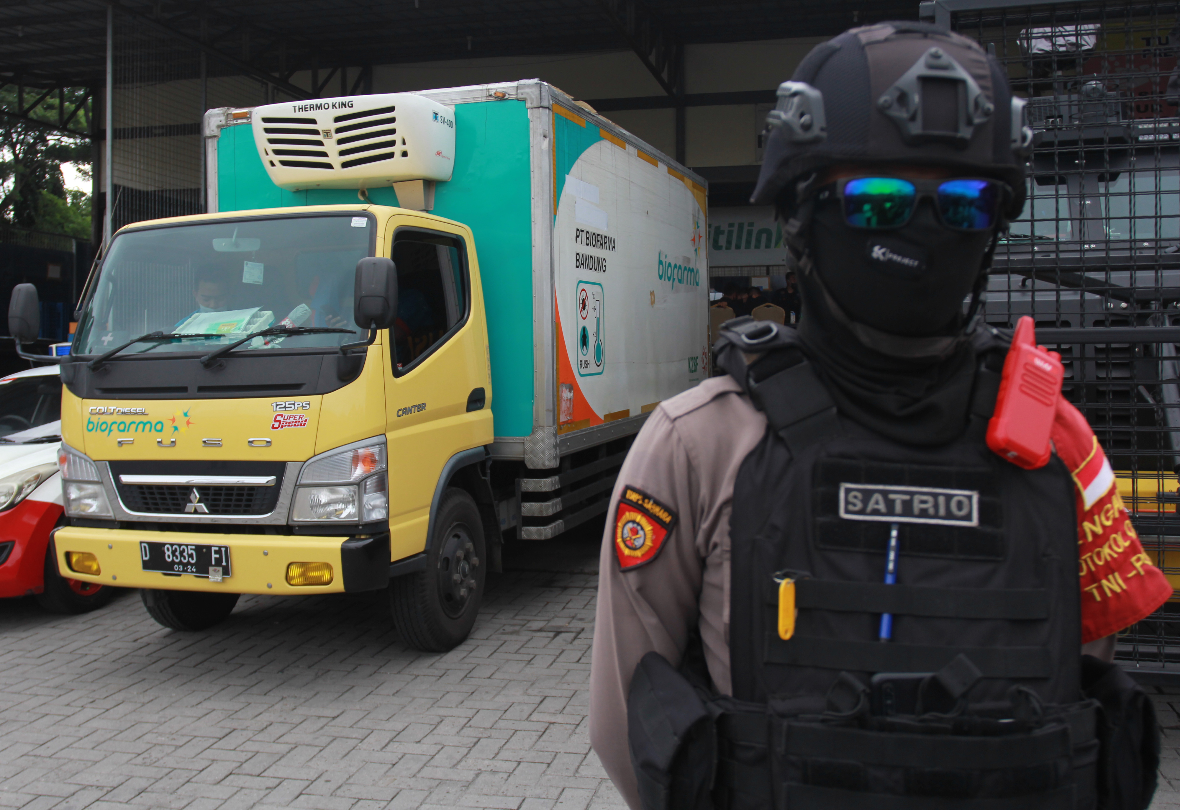 Distribusi Vaksin Covid-19 ke Indonesia Timur