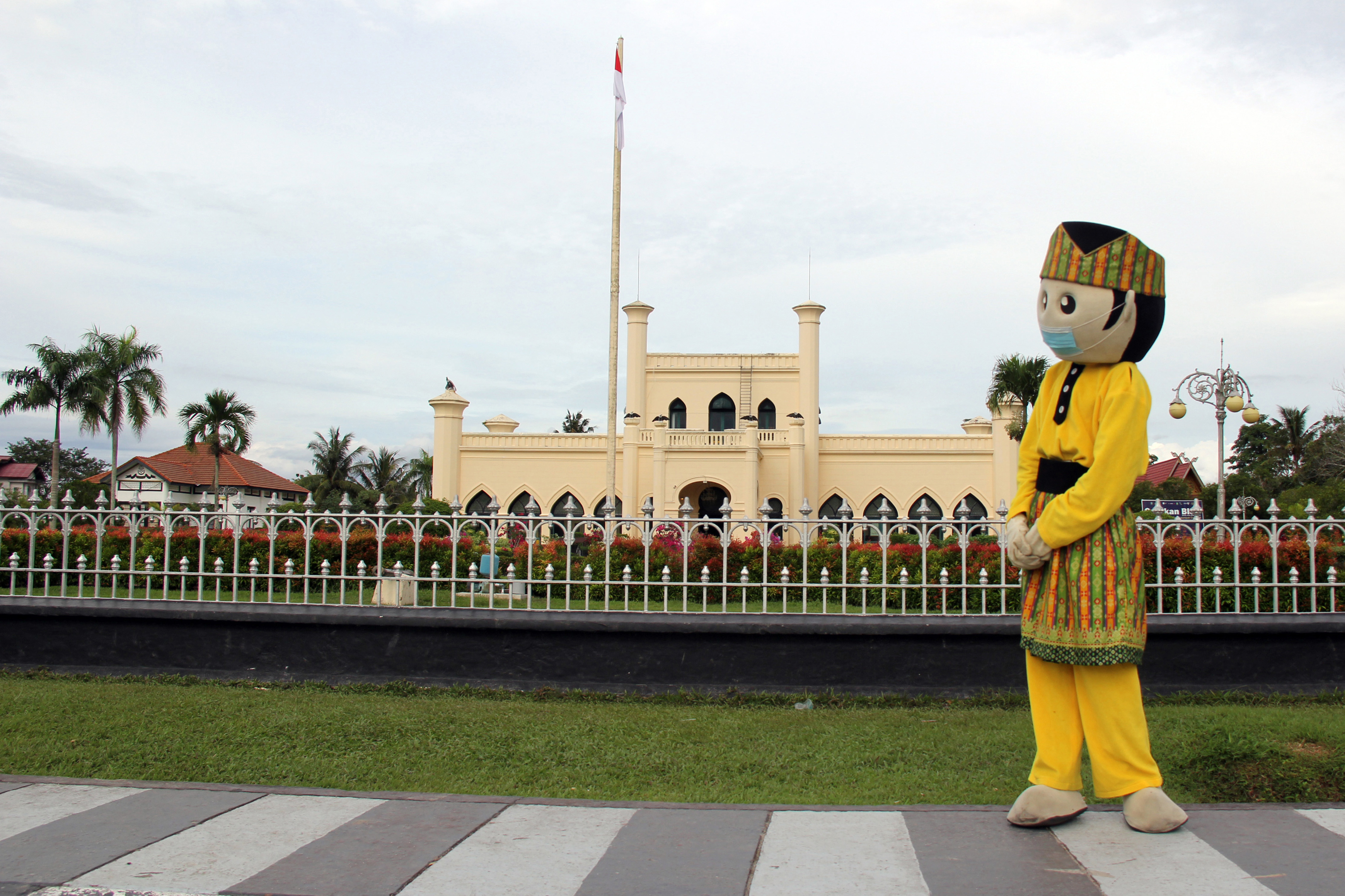 Pembatasan Wisatawan Masuk Istana Siak