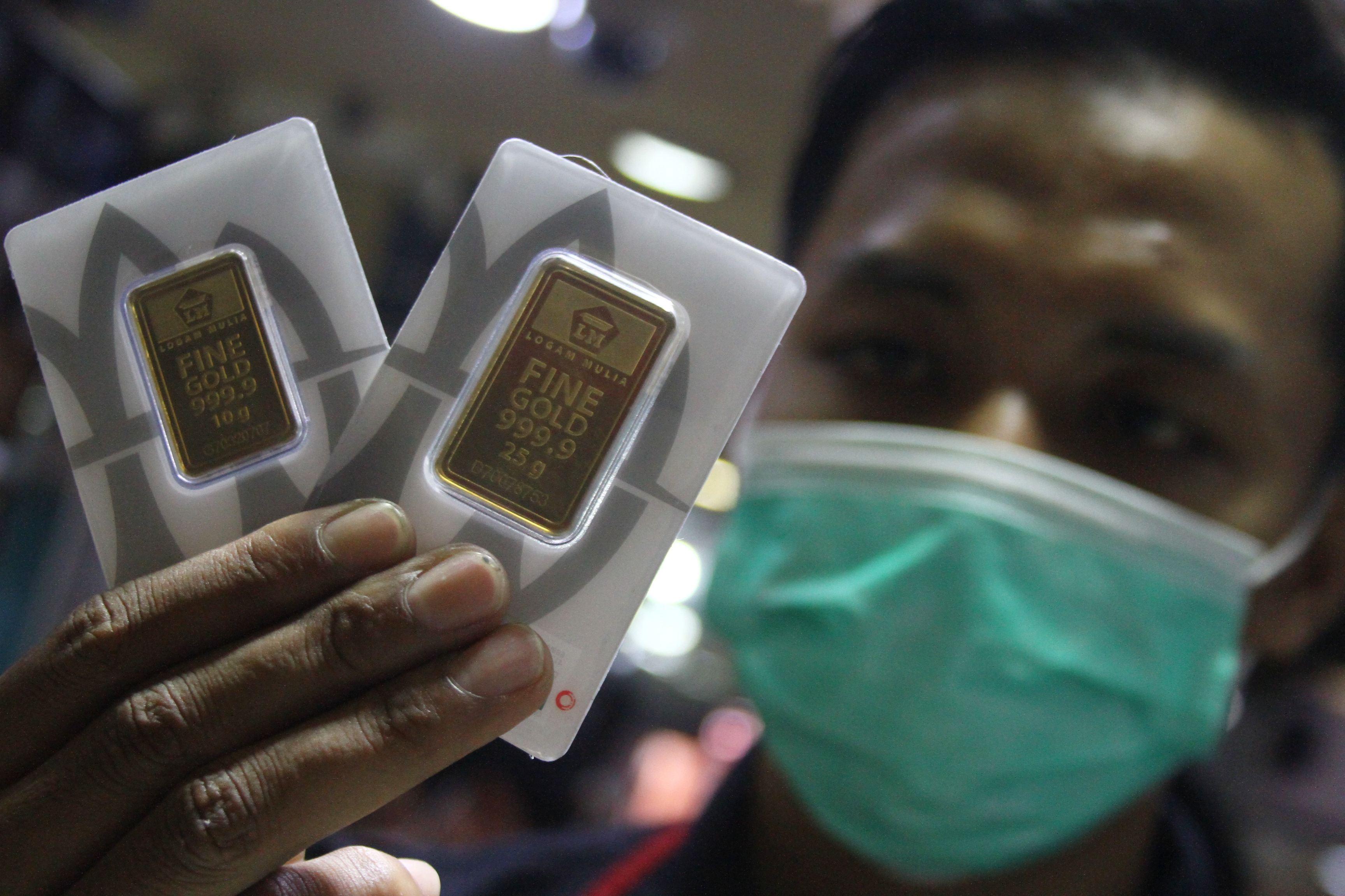 Investasi Emas Batangan