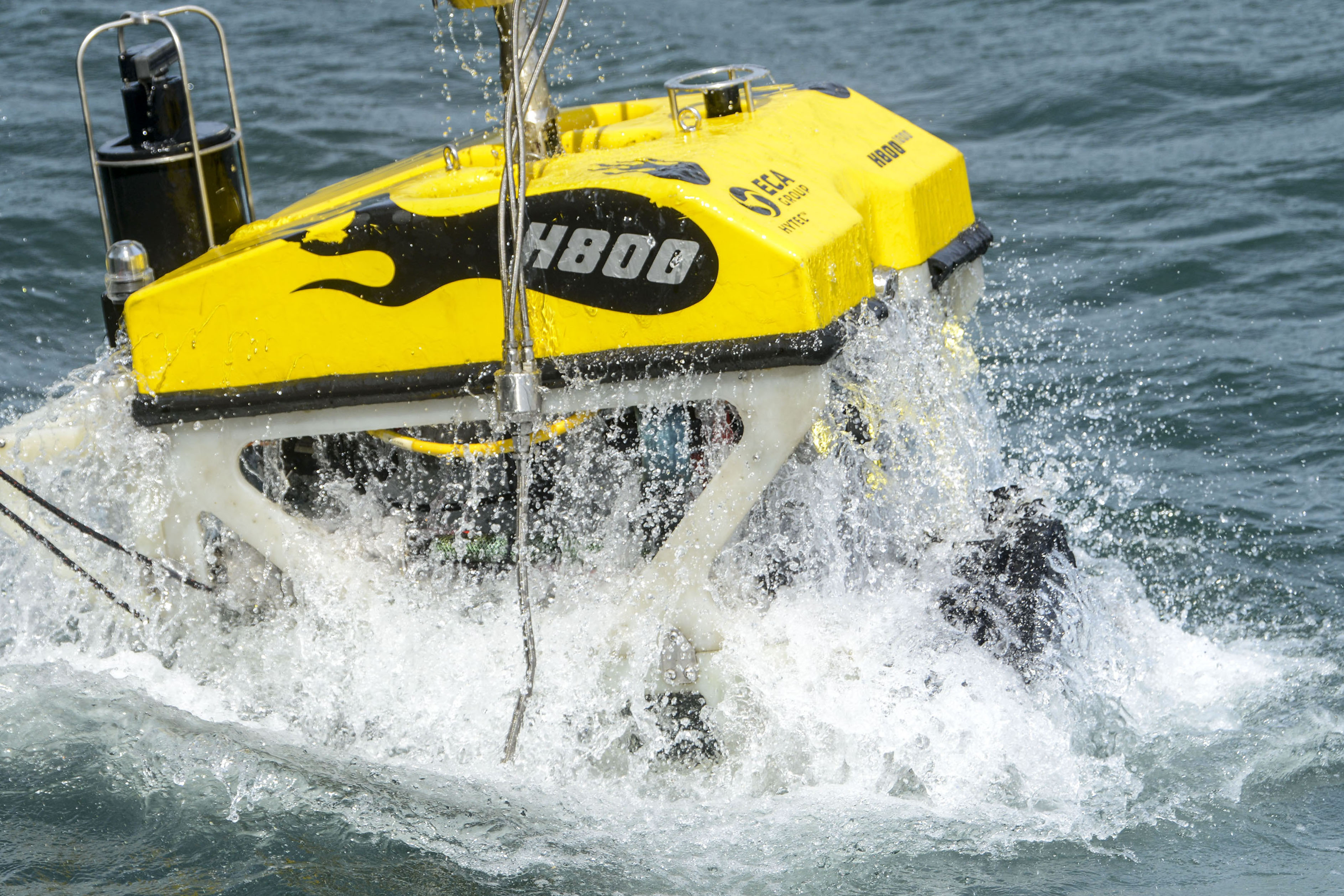 Pencarian Sriwijaya Air SJ 182 Dengan Robot Bawah Laut