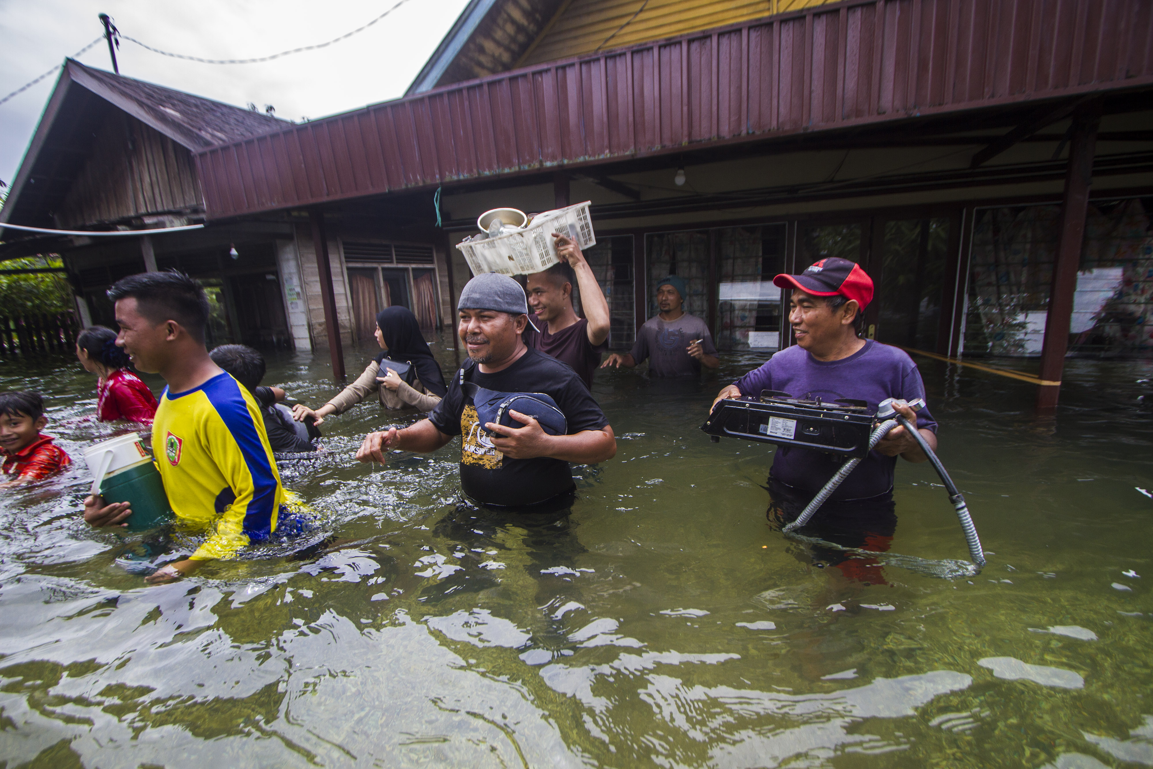Banjir Luapan Sungai Bati Bati