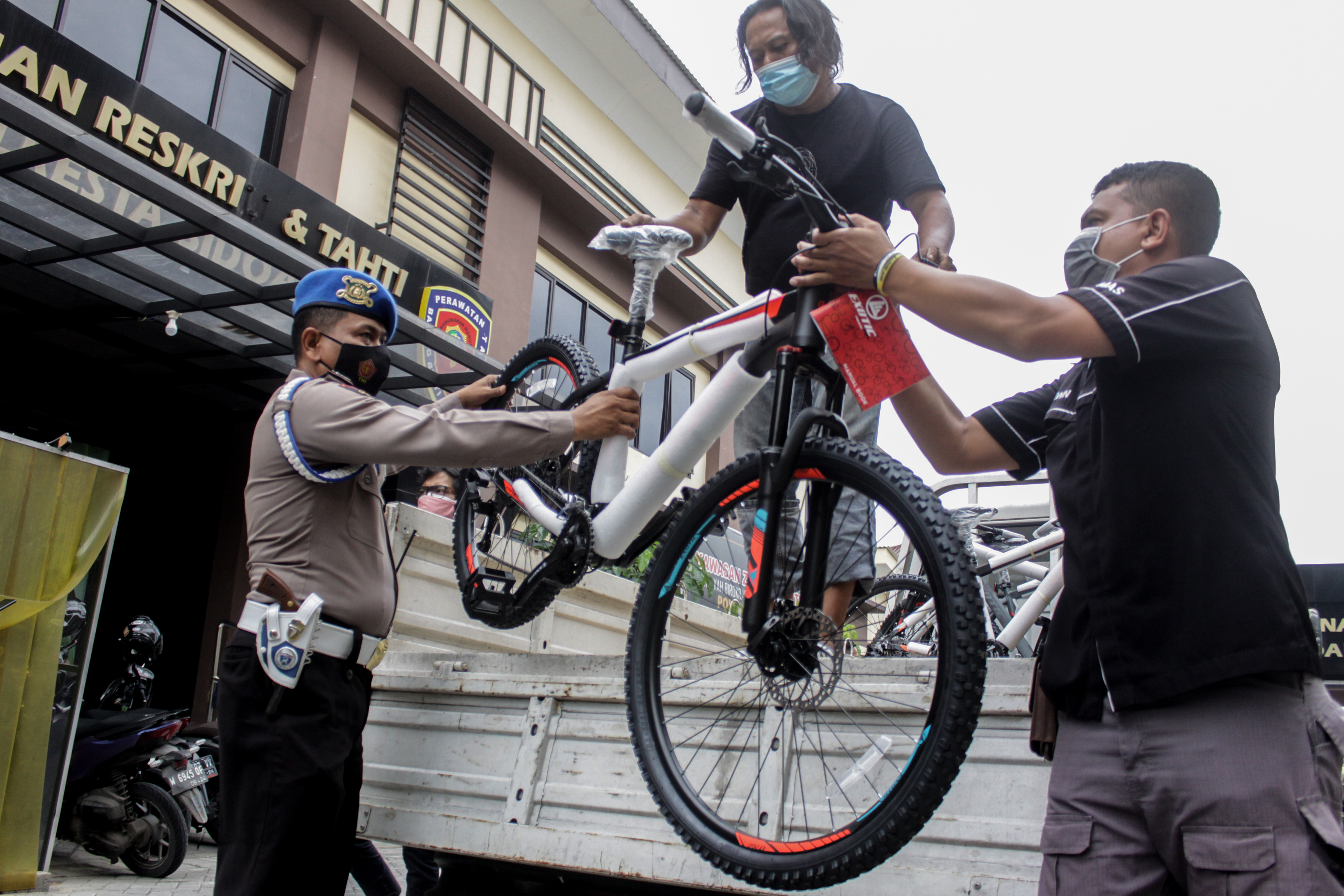 Ungkap Kasus Penggelapan Sepeda Gunung