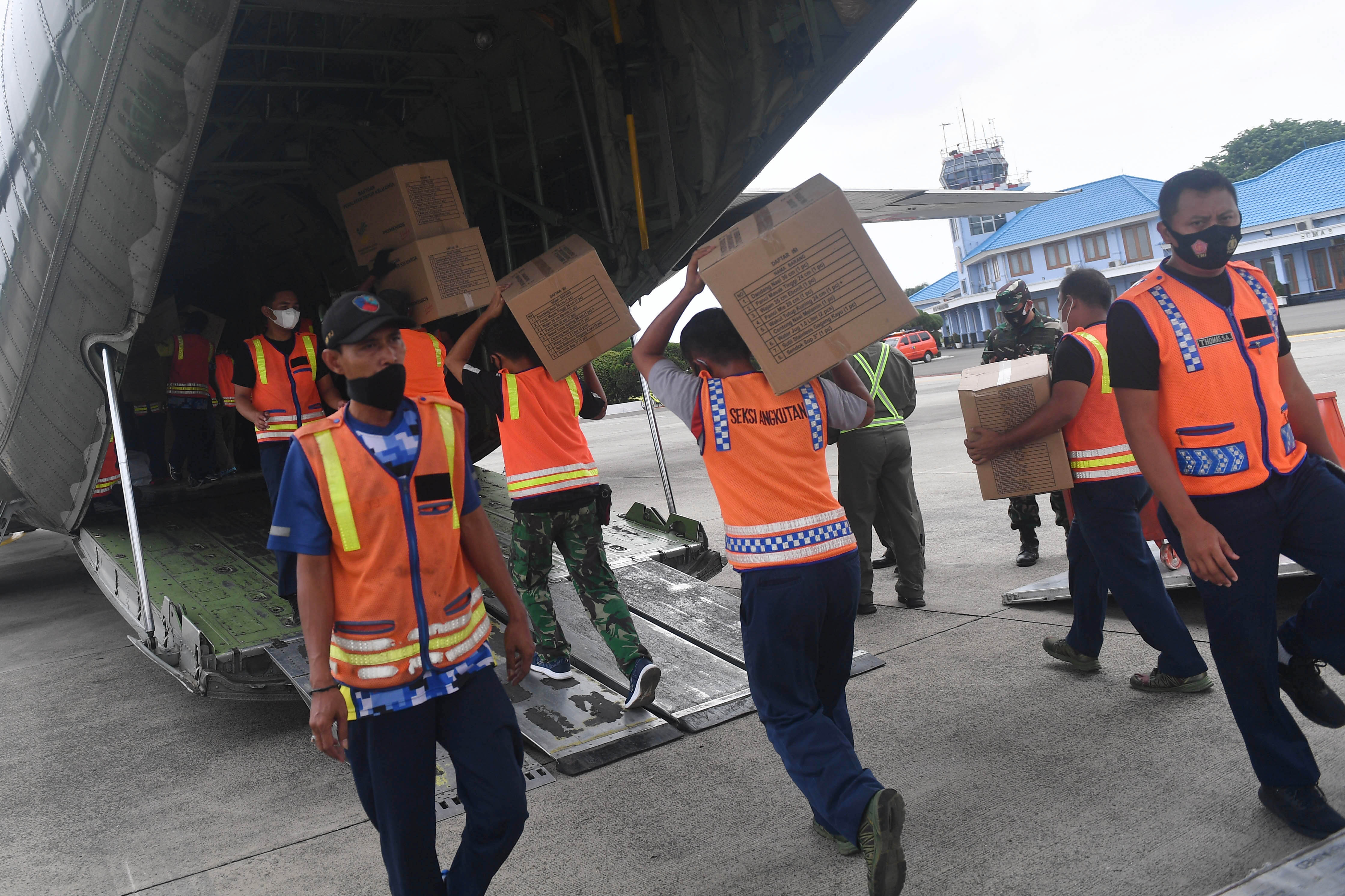Bantuan Logistik Gempa Sulawesi Barat