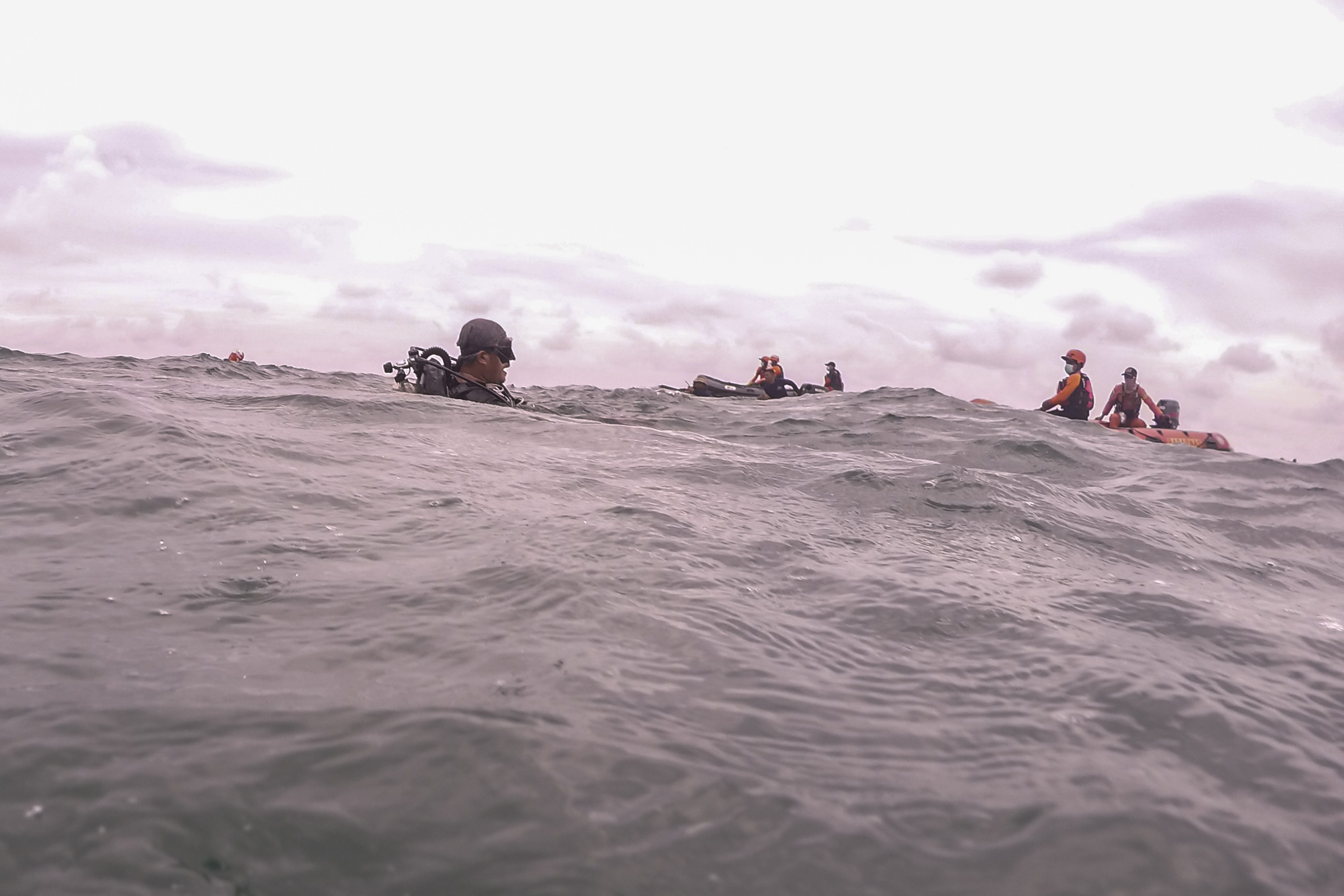 Operasi Pencarian dan Evakuasi Sriwijaya Air SJ 182 Diperpanjang