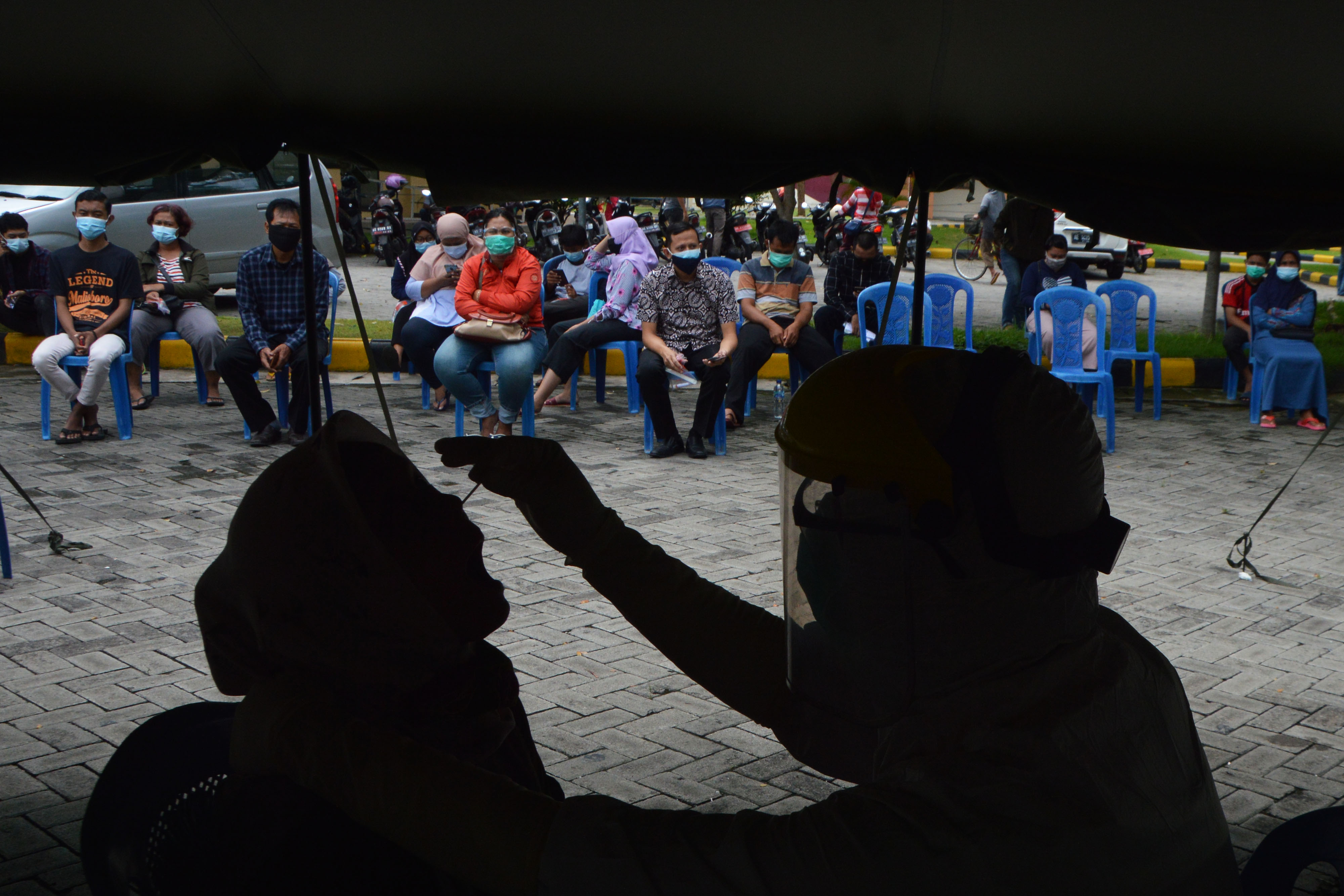 Tes Usap Covid-19 di Madiun