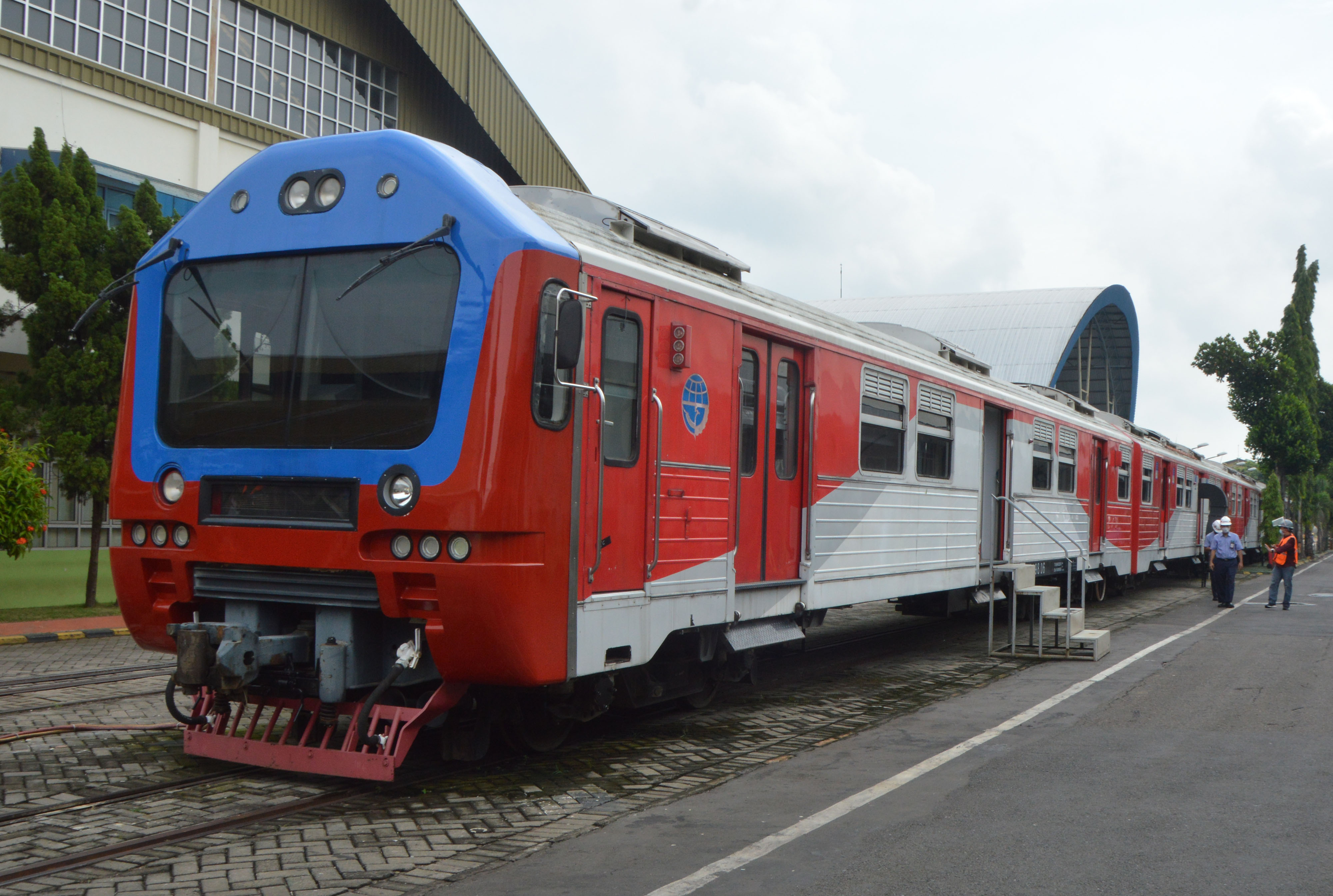 Kereta Darurat Medik Covid-19