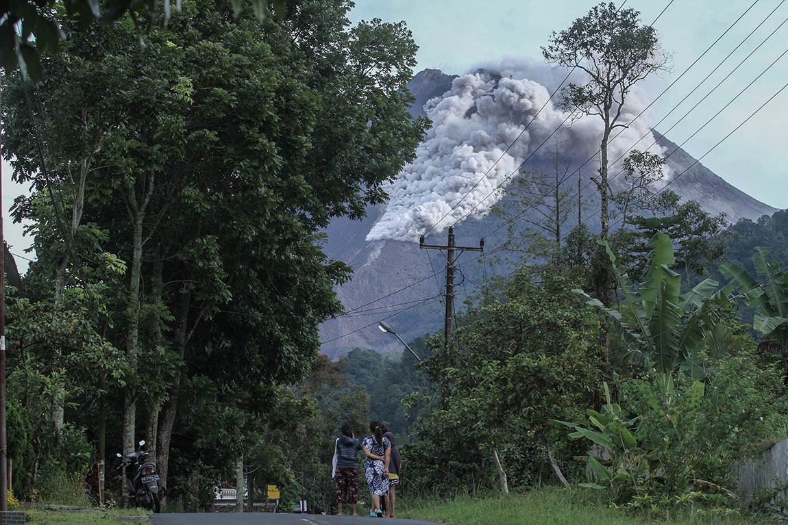 Guguran Awan Panas Gunung Merapi
