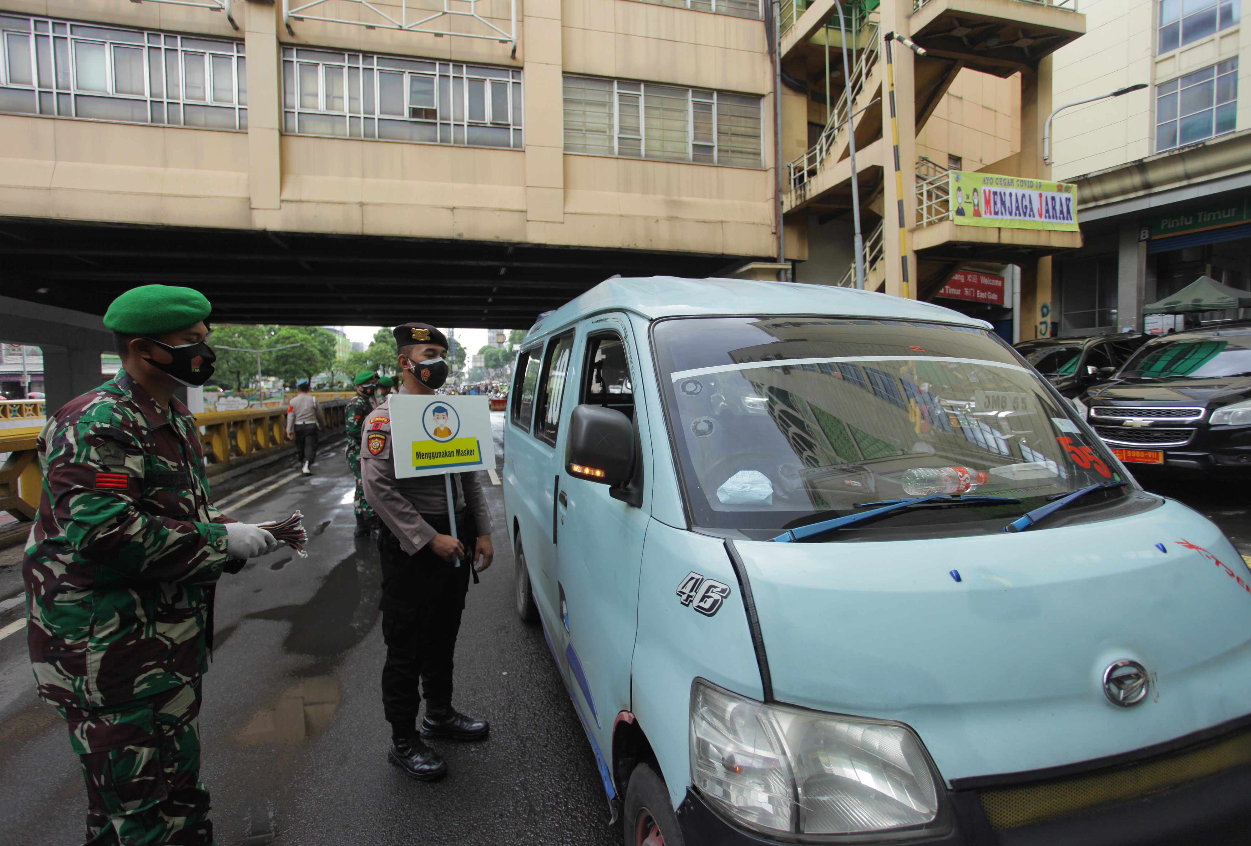 Kampanye Prokes Covid-19 di Tanah Abang