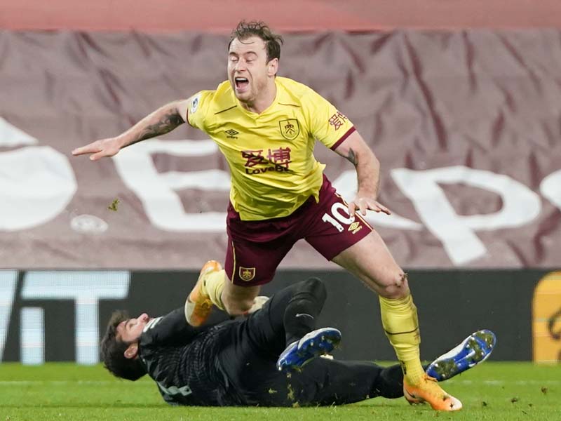 The Reds Takluk Di Stadion Anfield 