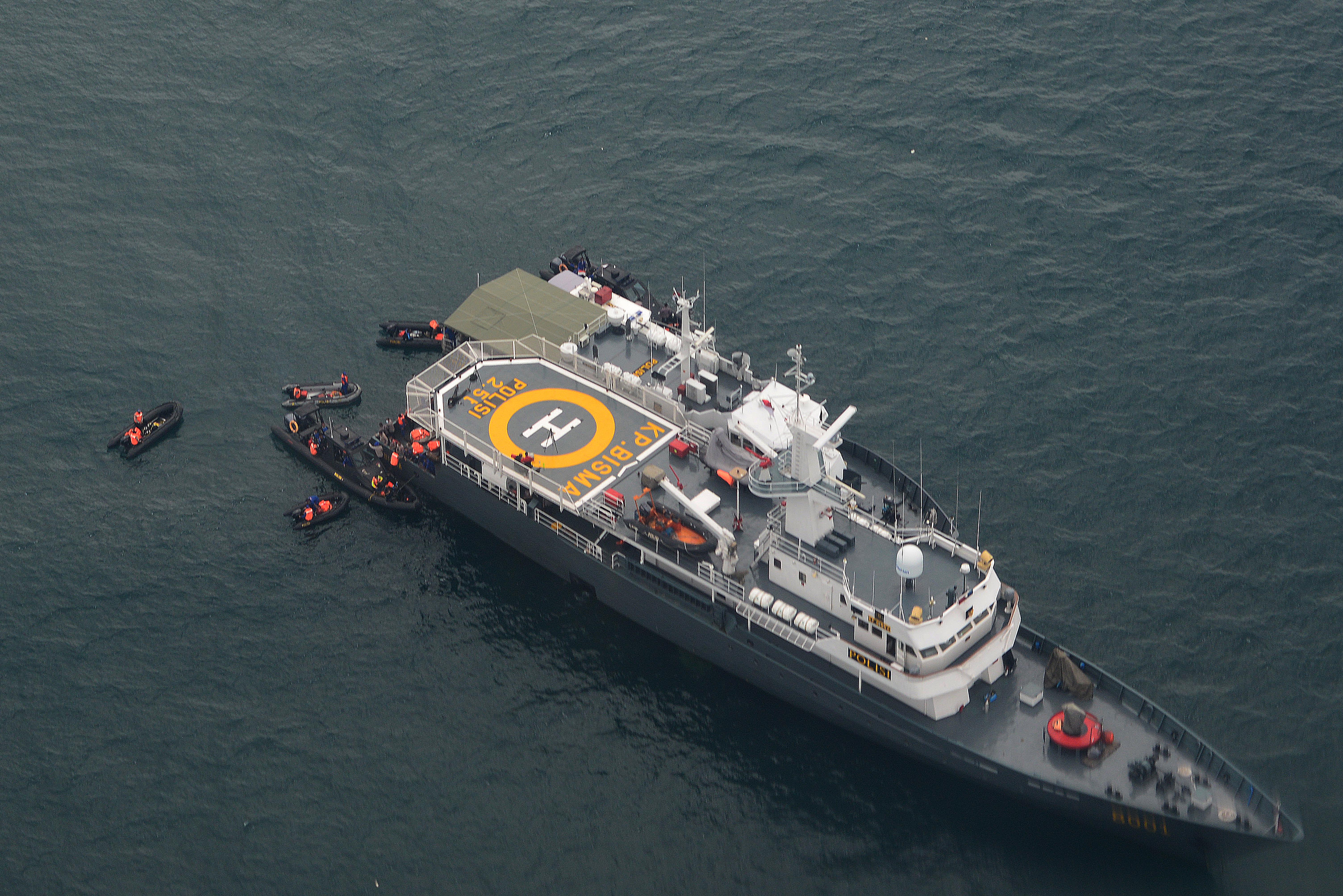 Pencarian Pesawat Sriwijaya Air SJ 182 