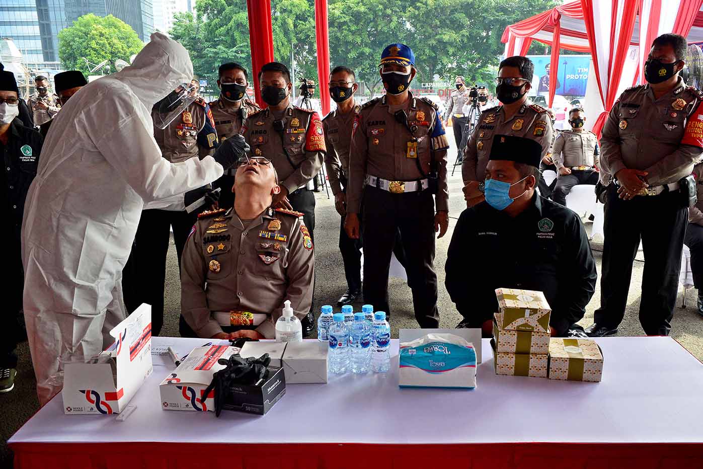 Swab Antigen Personel  (PJR) Polda Metro Jaya