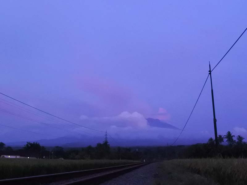 Status Gunung Raung Naik Waspada