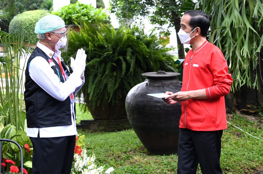 Presiden Jokowi Vaksin Covid-19 Dosis Kedua 