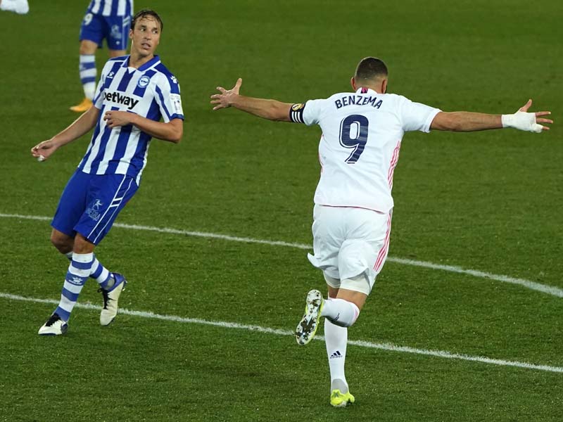 Los Blancos Menang Telak