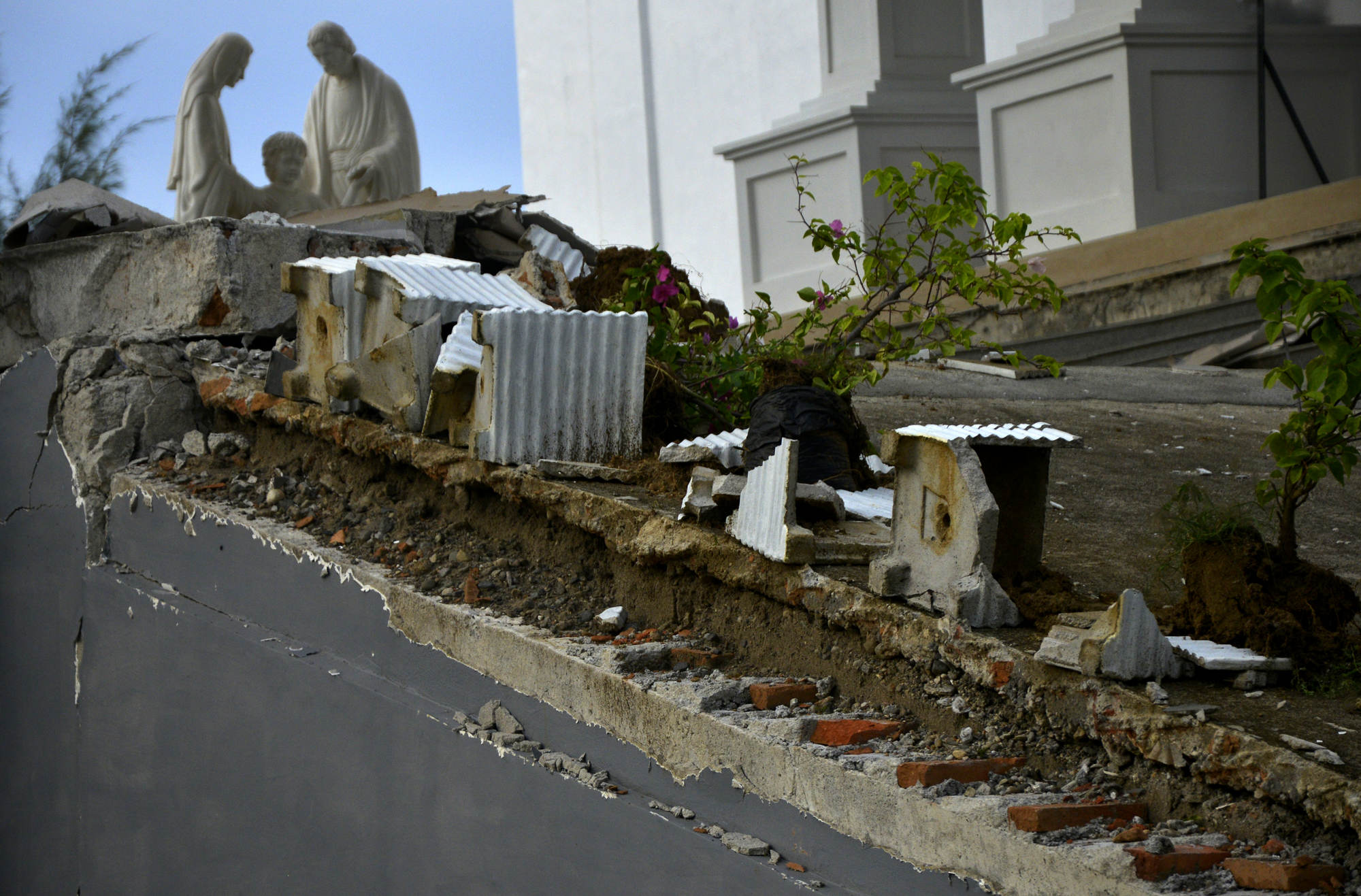 Tempat Ibadah Terdampak Gempa Bumi di Sulawesi Barat