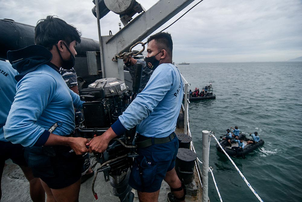 Persiapan Pencarian Pesawat Sriwijaya Air SJ-182
