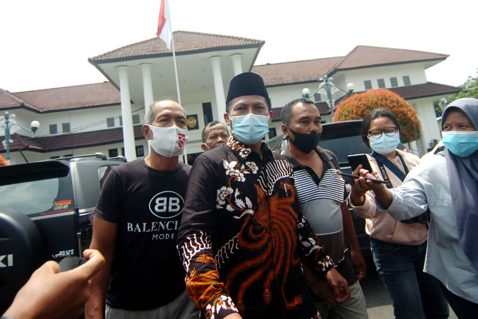 Gelar Dangdutan, Wakil Ketua DPRD Tegal Divonis 6 Tahun