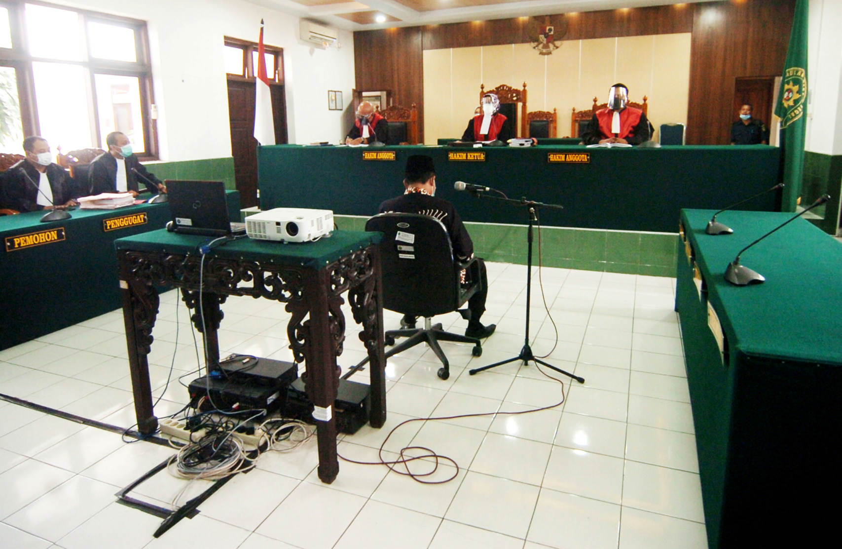 Gelar Dangdutan, Wakil Ketua DPRD Tegal Divonis 6 Tahun