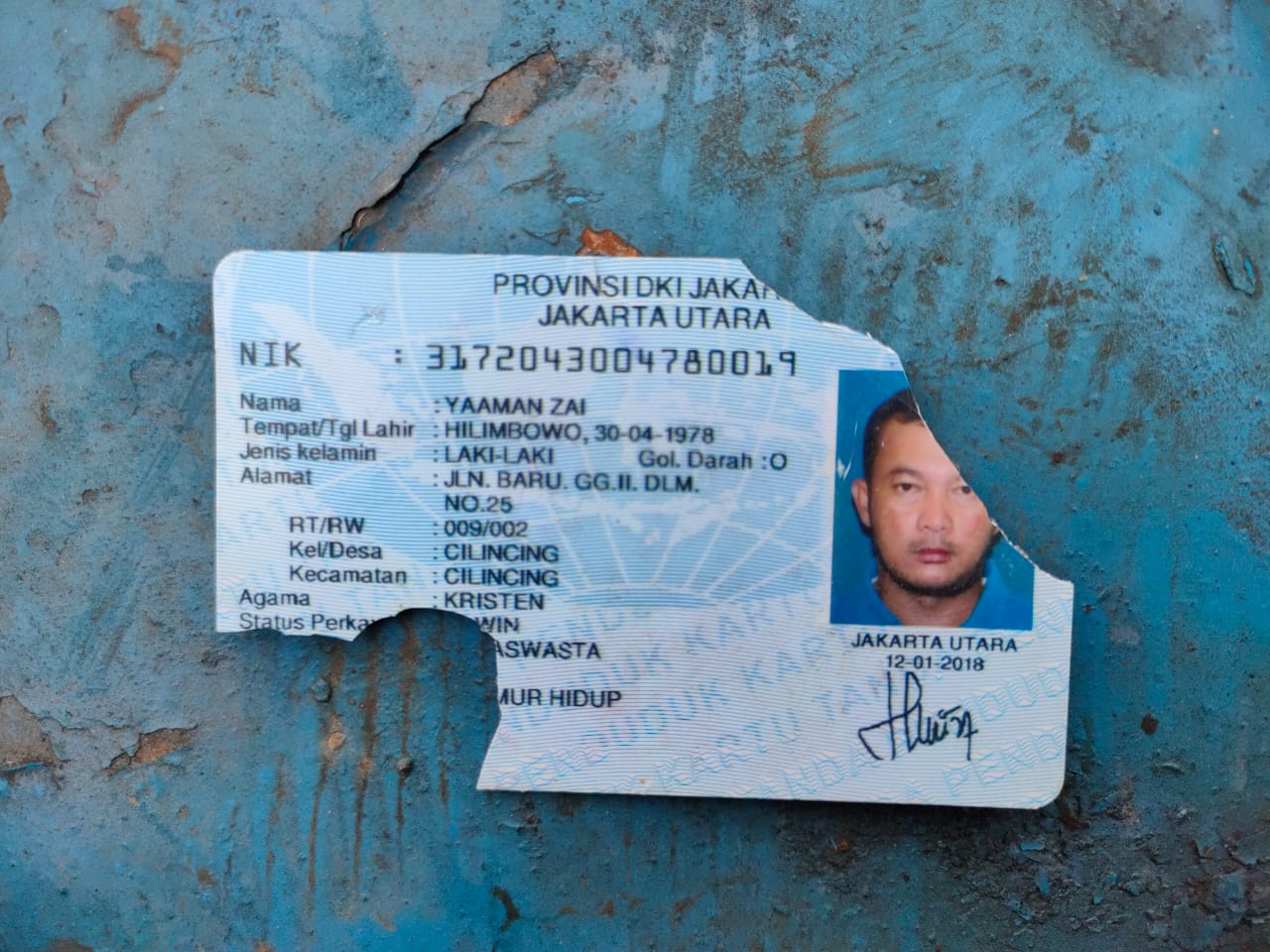 Penemuan KTP di Lokasi Pencarian pesawat Sriwijaya Air SJ 182