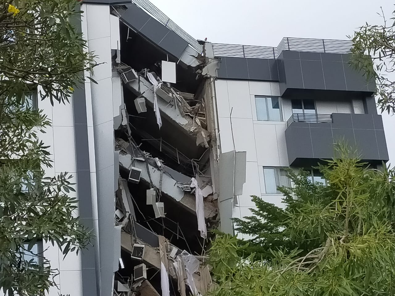 Penampakan Kota Mamuju Pasca Gempa